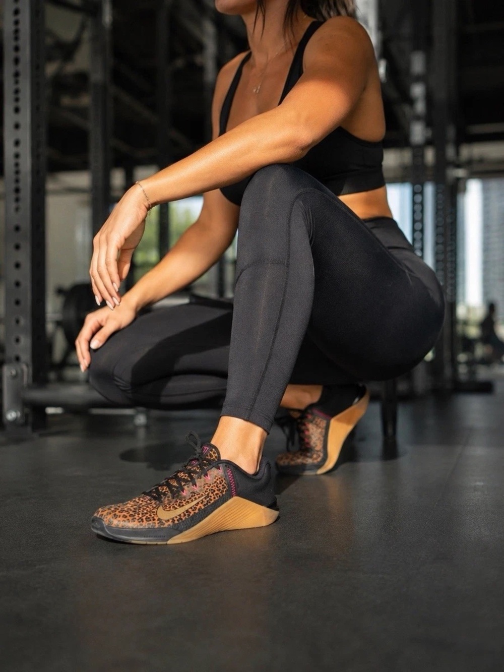 Nike Wmns Metcon 6 'Cheetah Print' training shoes - size 8